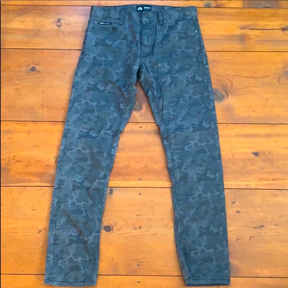 Nike SB Camo Pants Men’s Sz 34
